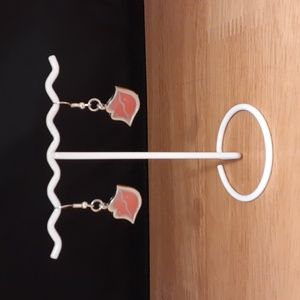 NWOT Novelty Lips Pierced Earrings GG128